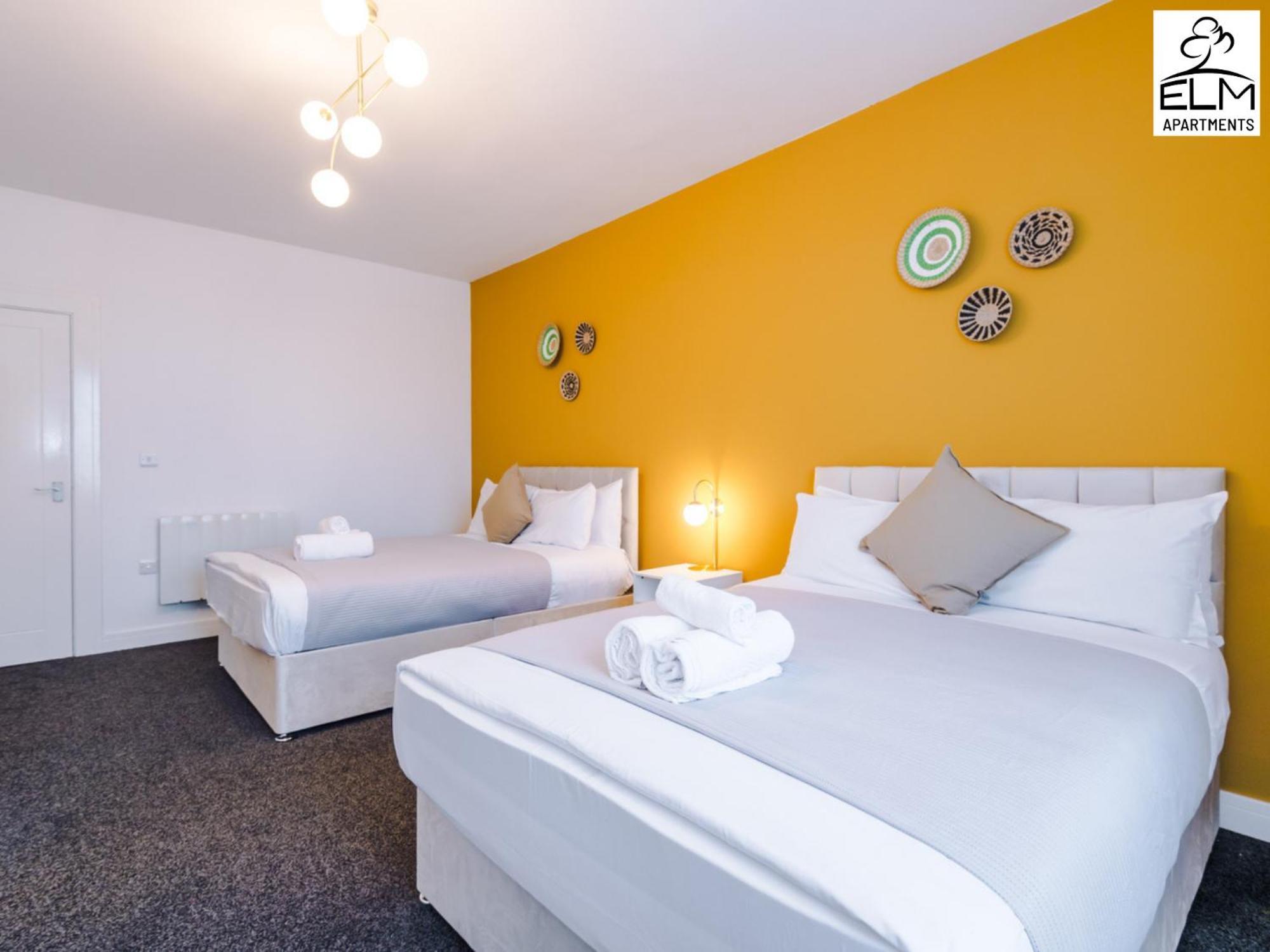 Elm Aparthotel , Collection Of Apartments Available Near Media City , Free Parking Manchester Exterior photo