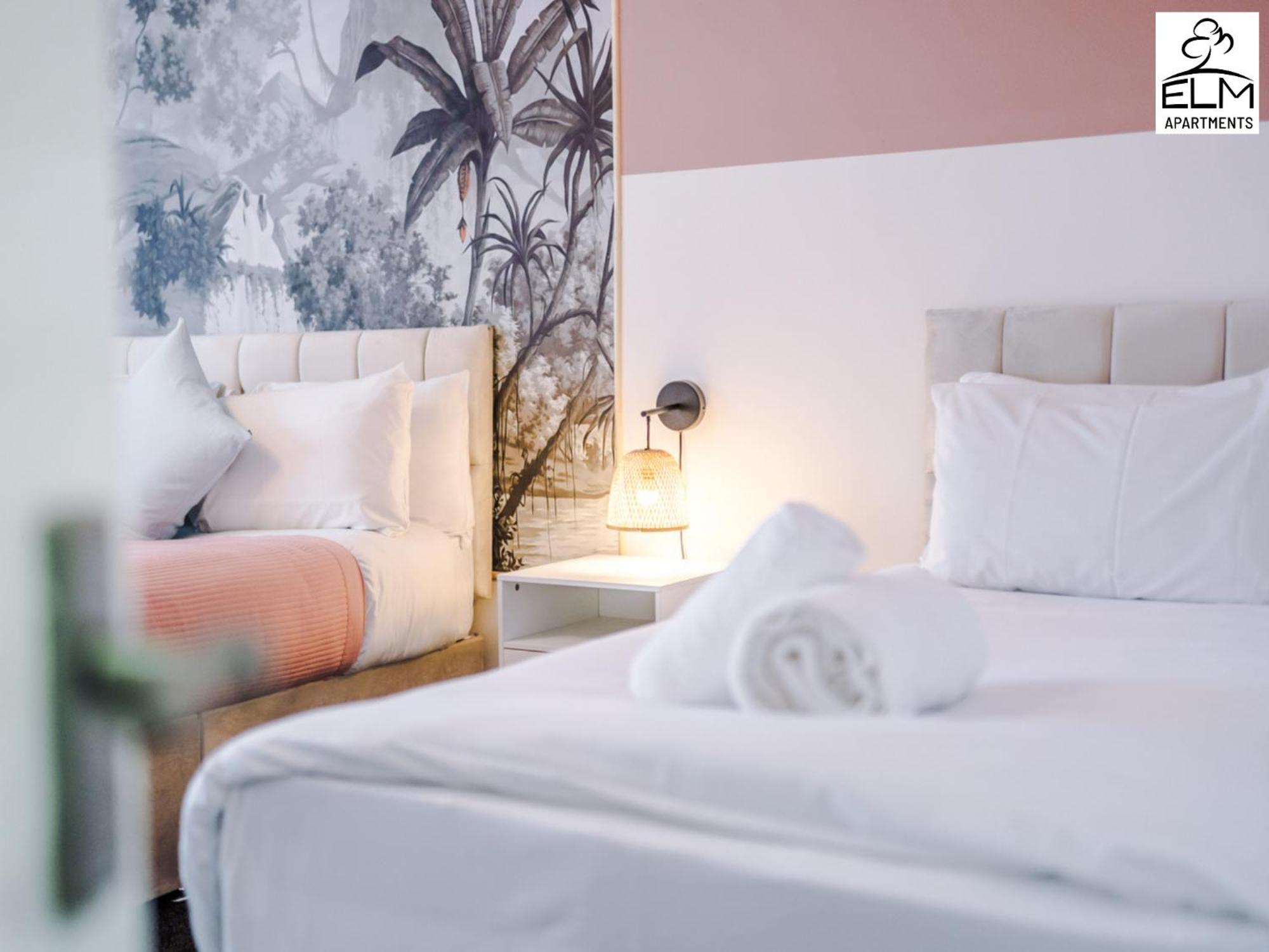 Elm Aparthotel , Collection Of Apartments Available Near Media City , Free Parking Manchester Exterior photo