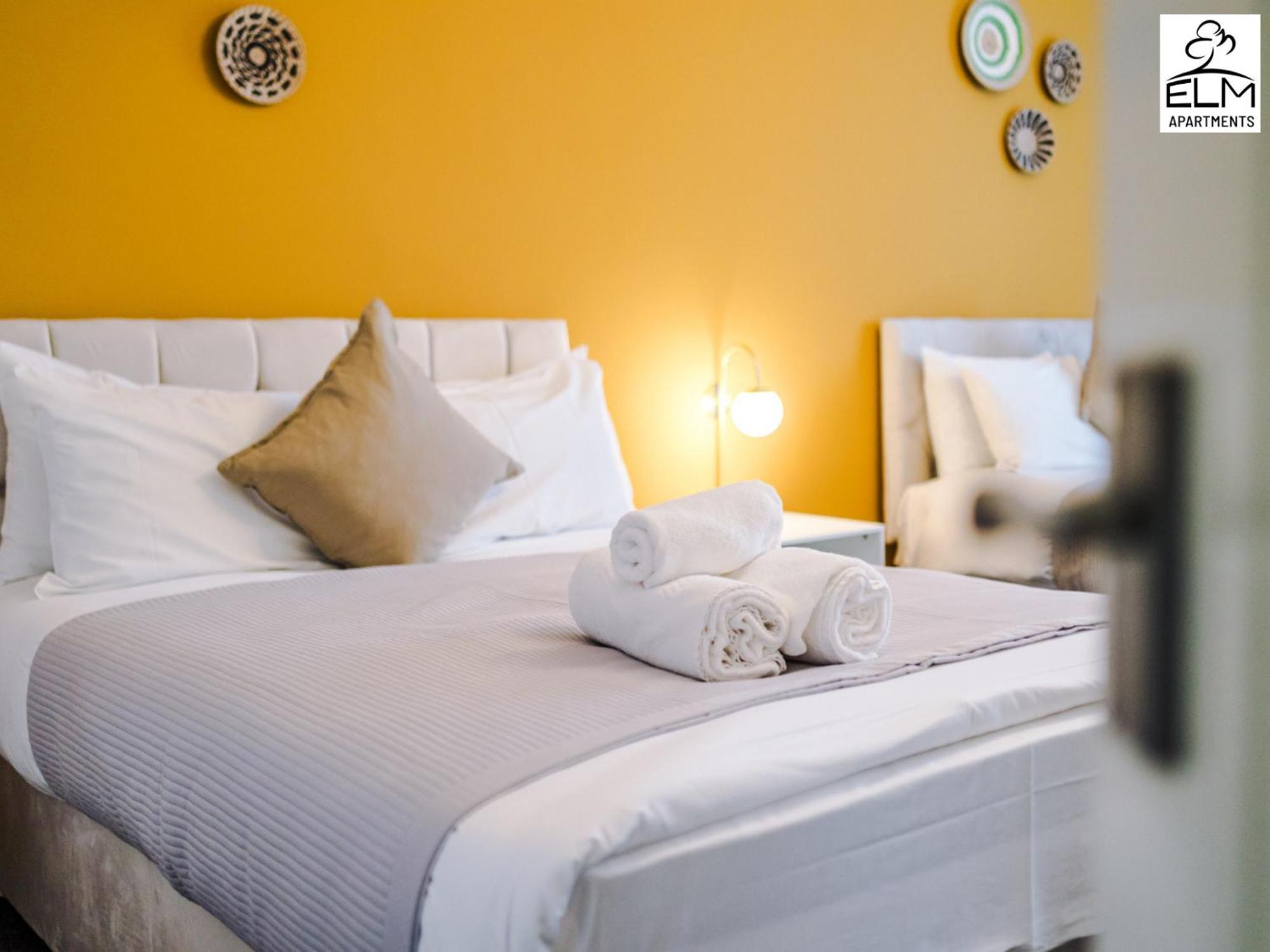 Elm Aparthotel , Collection Of Apartments Available Near Media City , Free Parking Manchester Exterior photo