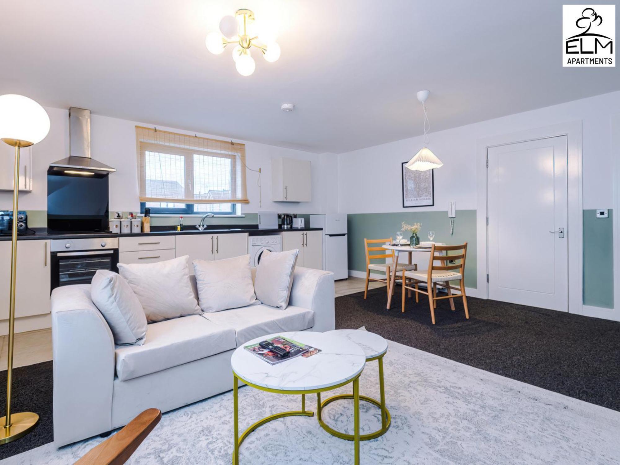 Elm Aparthotel , Collection Of Apartments Available Near Media City , Free Parking Manchester Exterior photo